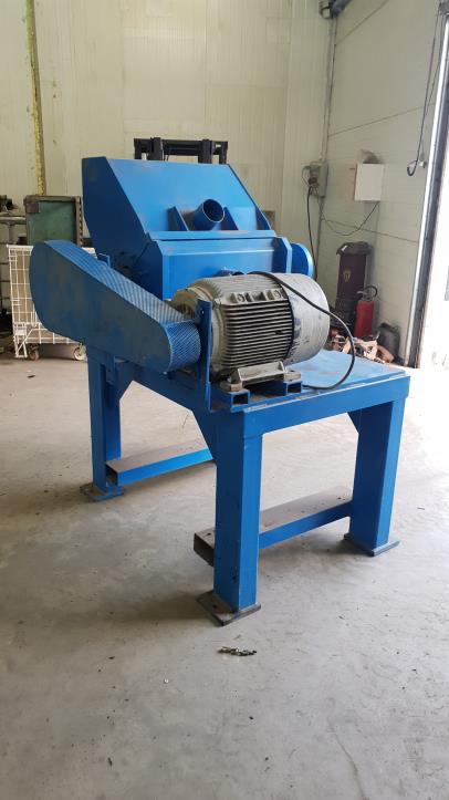 Rüetsch 14BG 183-4AA61-Z 180M Mill for cables and plastic (Auction Premium) | NetBid España